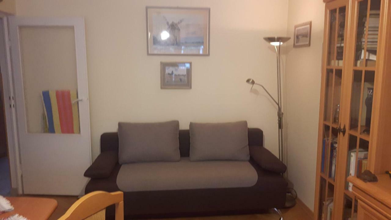 Motylek Apartment Лодз Екстериор снимка